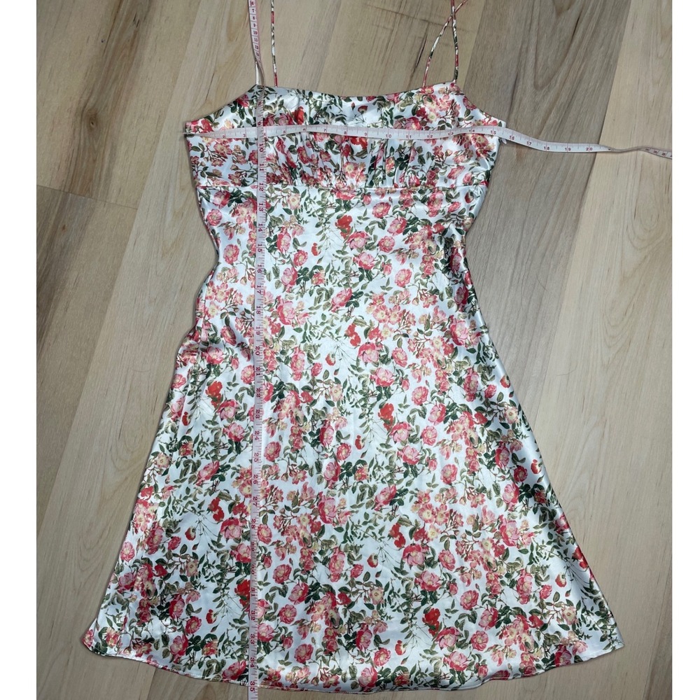 AQUA Floral Satin Slip Dress XS Pink Red Rose Print Ruched Mini Spaghetti Strap - Picture 4 of 9